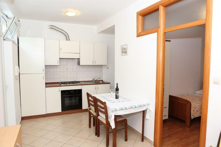 Apartmani Apollo Split Buitenkant foto